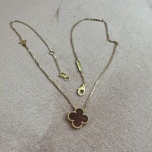 18k Rose  Gold Clover Pendant Necklace